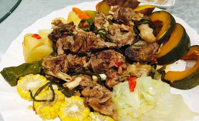 新疆国际大巴扎宴艺大剧院