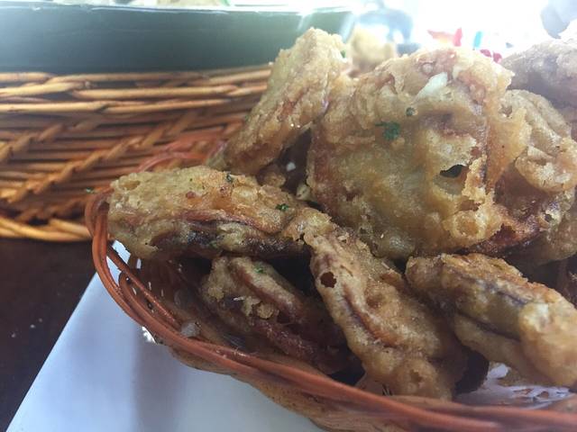 龚响春土鸡煲山庄(后宅店)