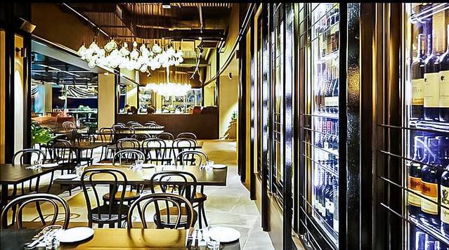 Hurricane's Grill Surfers Paradise