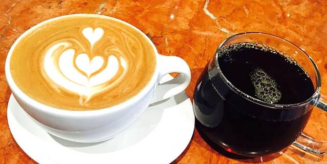 BLUE BOTTLE COFFEE(清澄白河店)