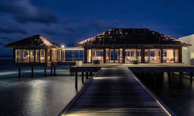 瑞喜敦岛海景餐厅