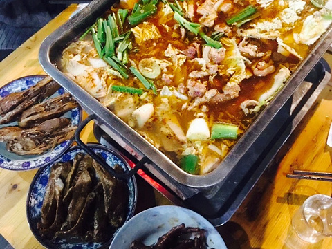 小夫妻木炭羊肉火锅