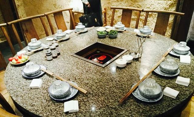 玖品鲜道火锅(崇州店)