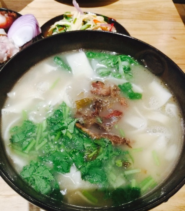 张老炝方城炝锅烩面(商业中心店)