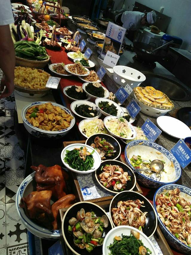 早船·深海鱼锅泡饼(金融港店)