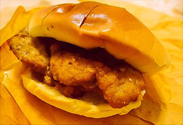 金马轮咖啡饼店