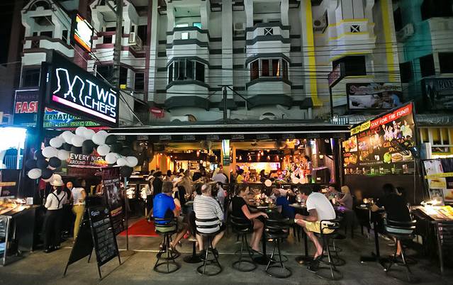 Two Chefs Bar & Grill Karon Beach Branch