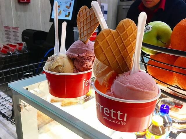 Ferretti Gelato E Caffe