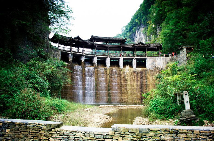 最后,上几张远景,告别苗族吧_香炉山苗寨"的评论图片