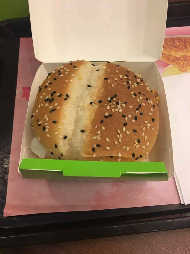 德克士(伊宁茂业店)