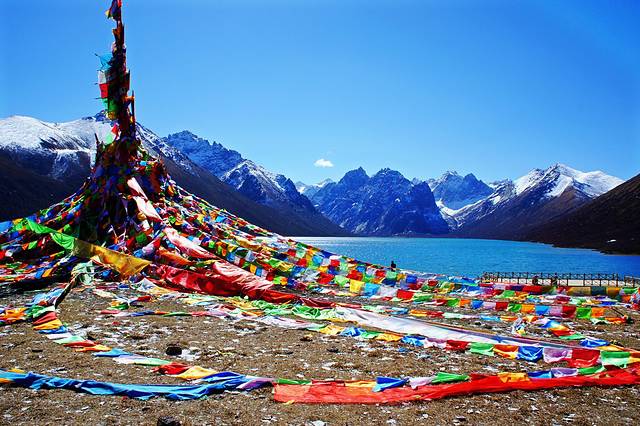 青海久治年保玉则国家地质公园