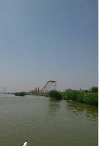 里面好多游玩项目在银川的其他公园还没有,所