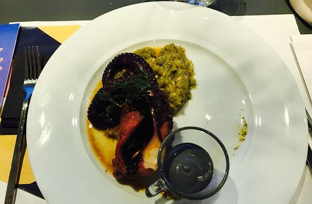 Vivarium Brunch + Dinner