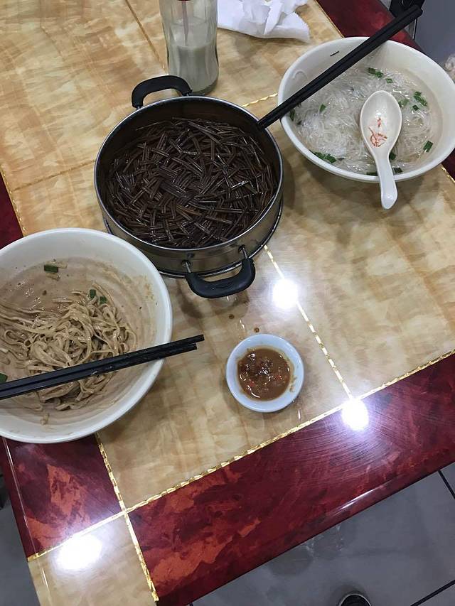 沙县小吃(雍逸廷店)