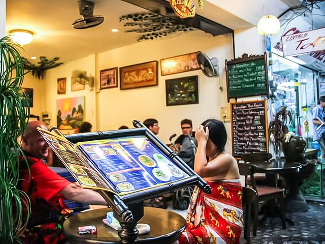 Kalika 76 Restaurant