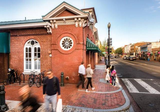 The Shops at Georgetown Park