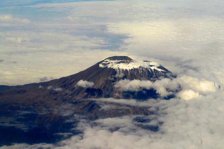 乞力马扎罗山