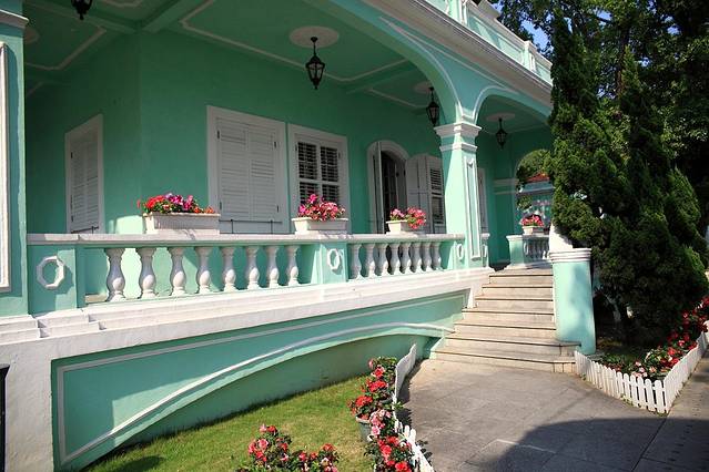 龙环葡韵住宅式博物馆