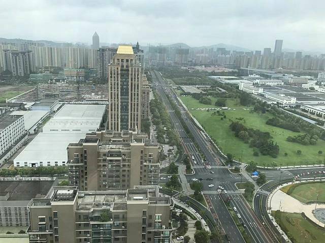 雷迪森铂丽大饭店行政酒廊