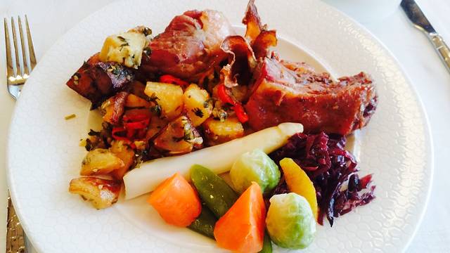 Coral All Day Dining