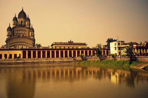 达克希涅斯瓦寺