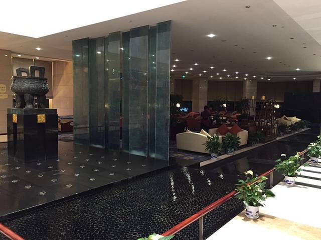 天目湖宾馆·鱼缘餐厅