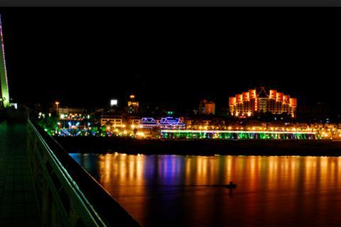 傣江南国际风情美食酒吧街