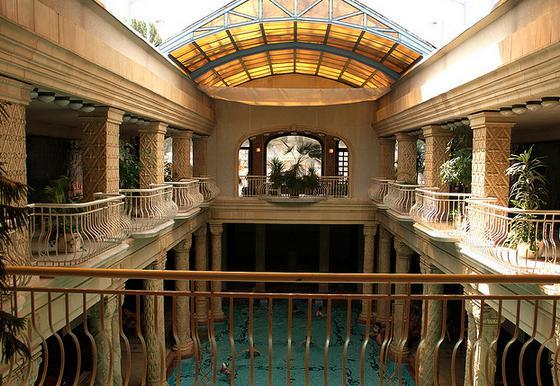 盖莱尔特温泉浴室