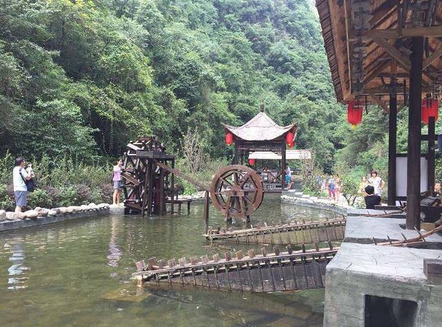 三峡晓峰旅游区