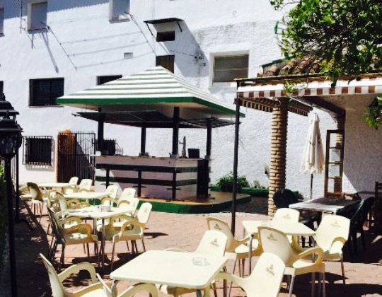 Azafran Oasis Restaurant