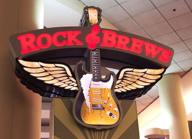 Rock & Brews（洛杉矶国际机场5号航站楼店）