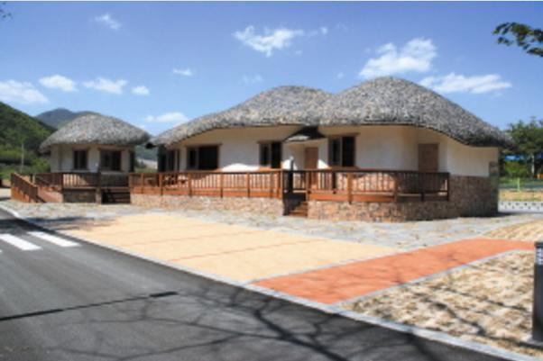 东江汽车露营场