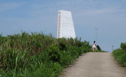 东海游击队烈士纪念碑