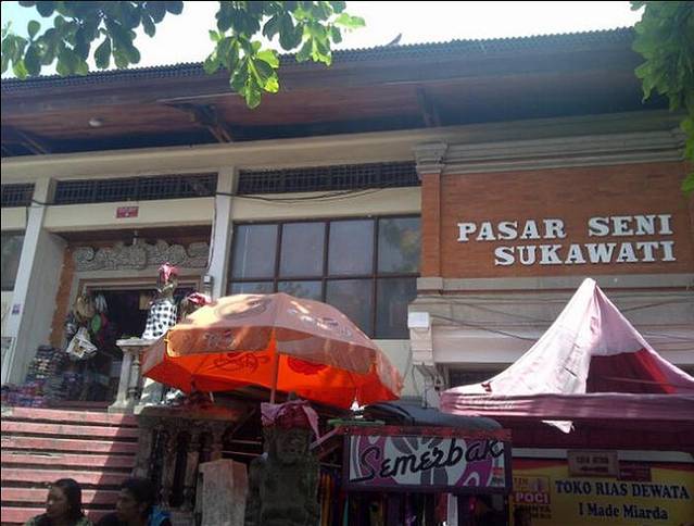 Pasar Seni Sukawati (Sukawati Art Market)