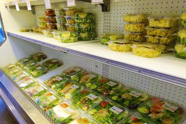 Diamond Head Market & Grill