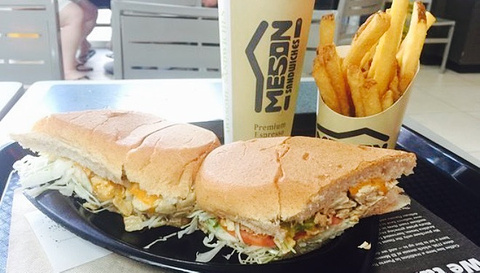 Meson Sandwiches - Orlando Vineland Outlets