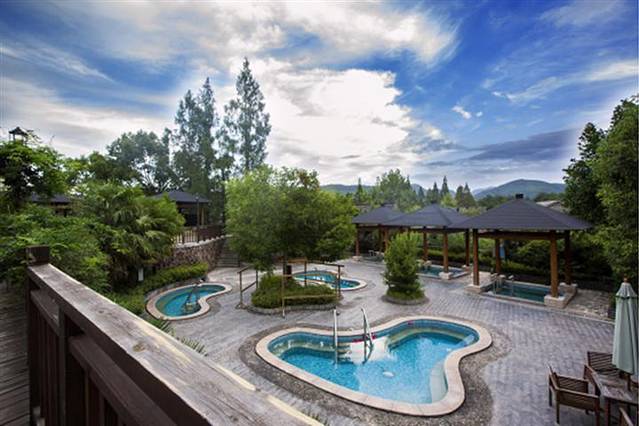 红星坪温泉度假村