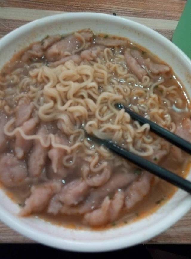 刘成嘉牛肉羹(灵溪店)