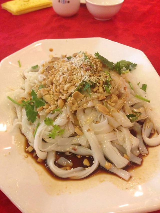 化州大众美食城(宝安老牌店)