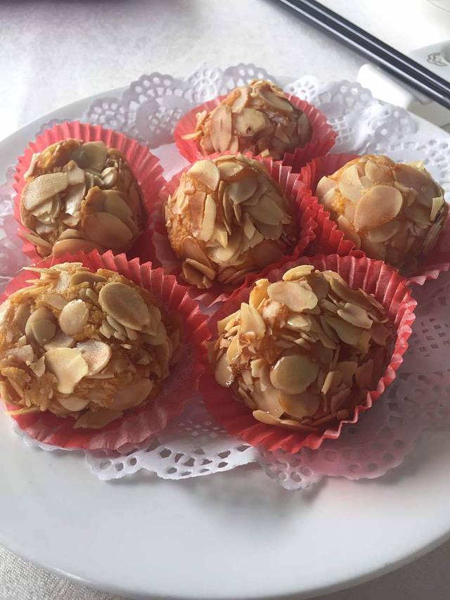 九重天旋转餐厅