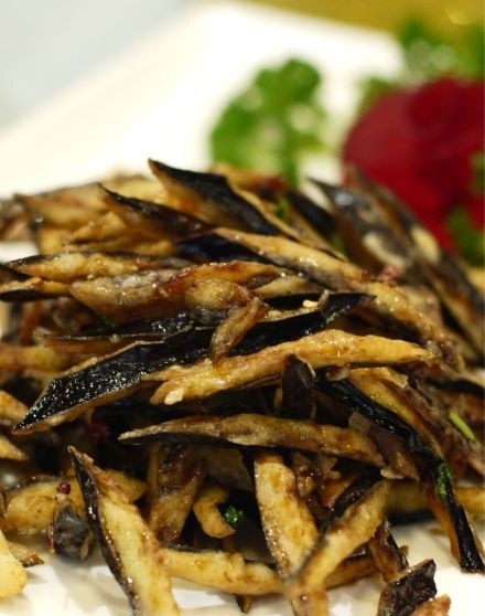 老山东鲁菜馆(上海金穗大厦店)