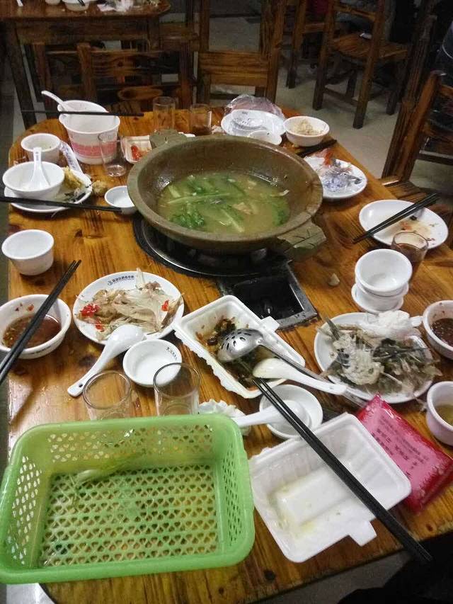 溢香石锅鱼(泰和街店)