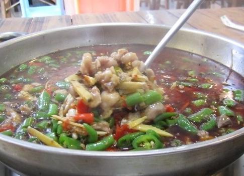 自贡仔姜鲜锅兔(翠园街店)