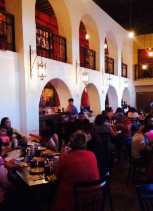 Criollos & Mestizos Restaurante