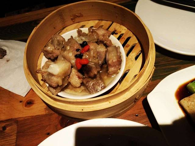 小鹅皇港式餐厅(新抚万达店)