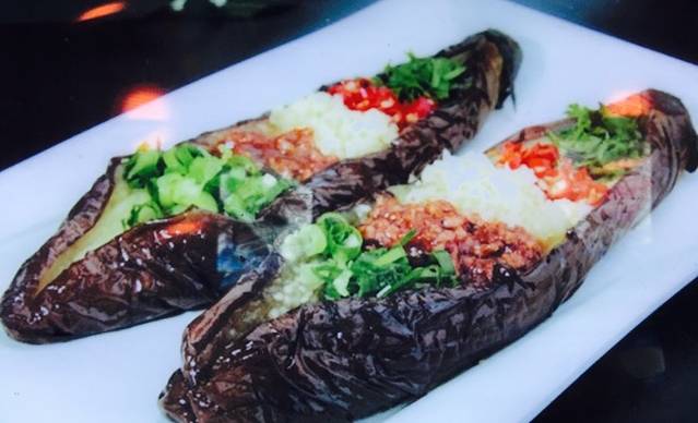 心雨烧烤(兰星住宅楼南)