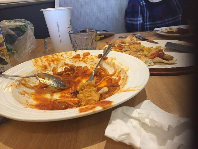 必胜客(龙江店)