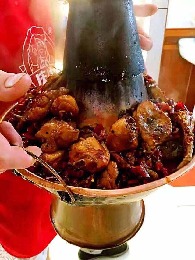 农大超越火锅鸡(保定店)