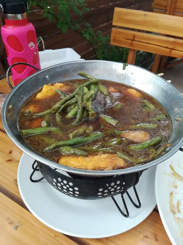 怡君居美食村·地道农家菜·怀柔虹鳟鱼(雁栖湖店)