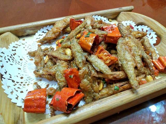 一荤一素经典农家菜(天目中路店)